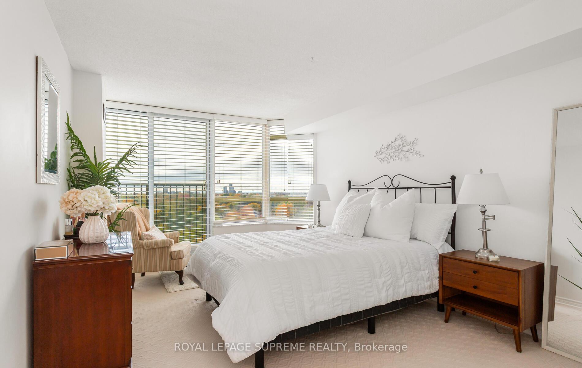 1 Aberfoyle Crescent 1007