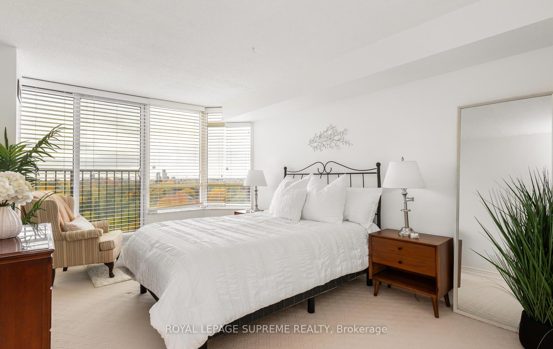 1 Aberfoyle Crescent 1007