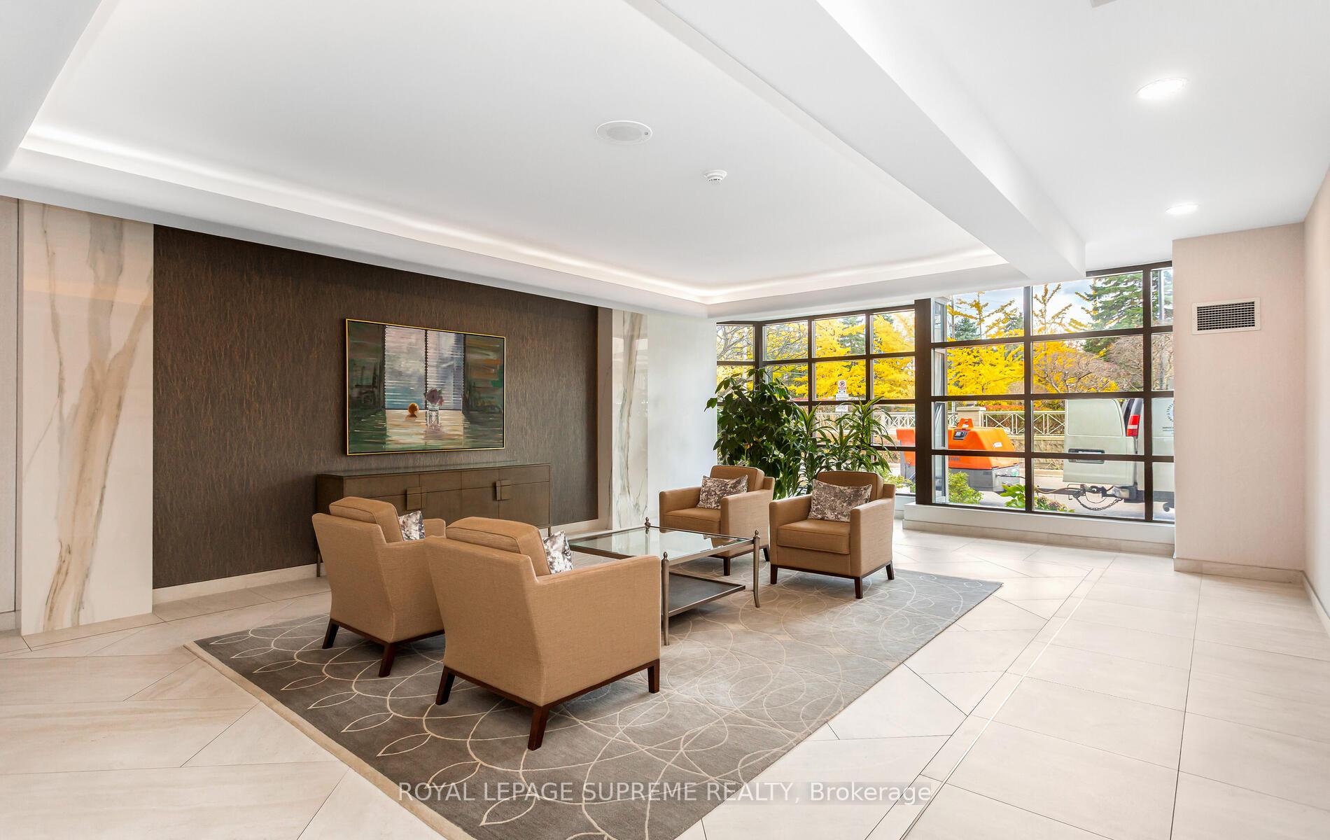 1 Aberfoyle Crescent 1007