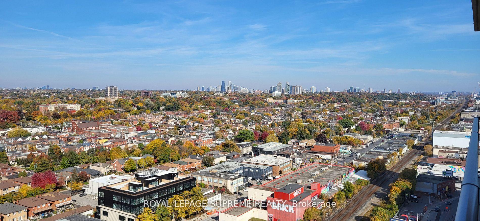 1285 Dupont Street N 2108