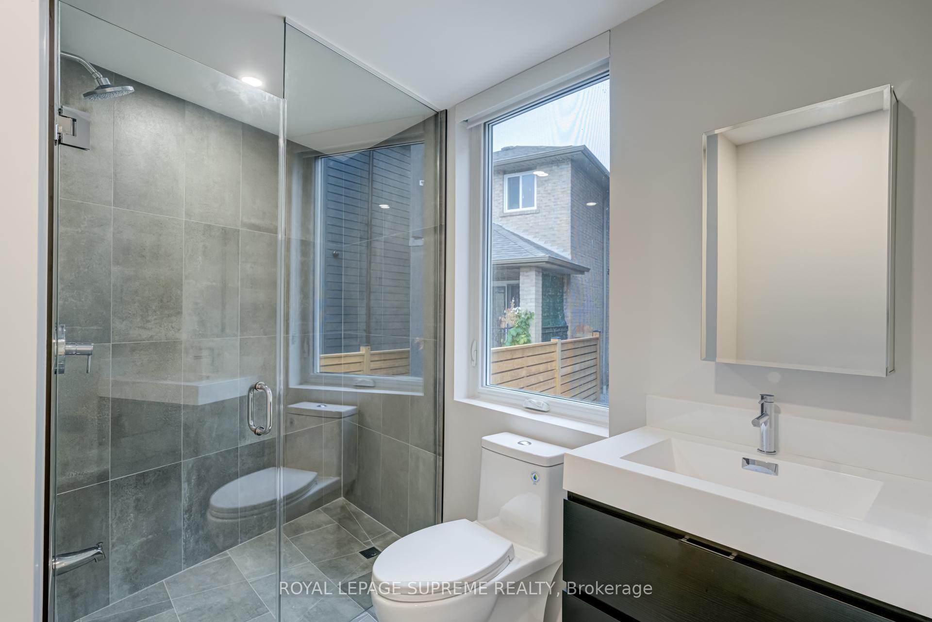 101 Bernice Crescent Garden