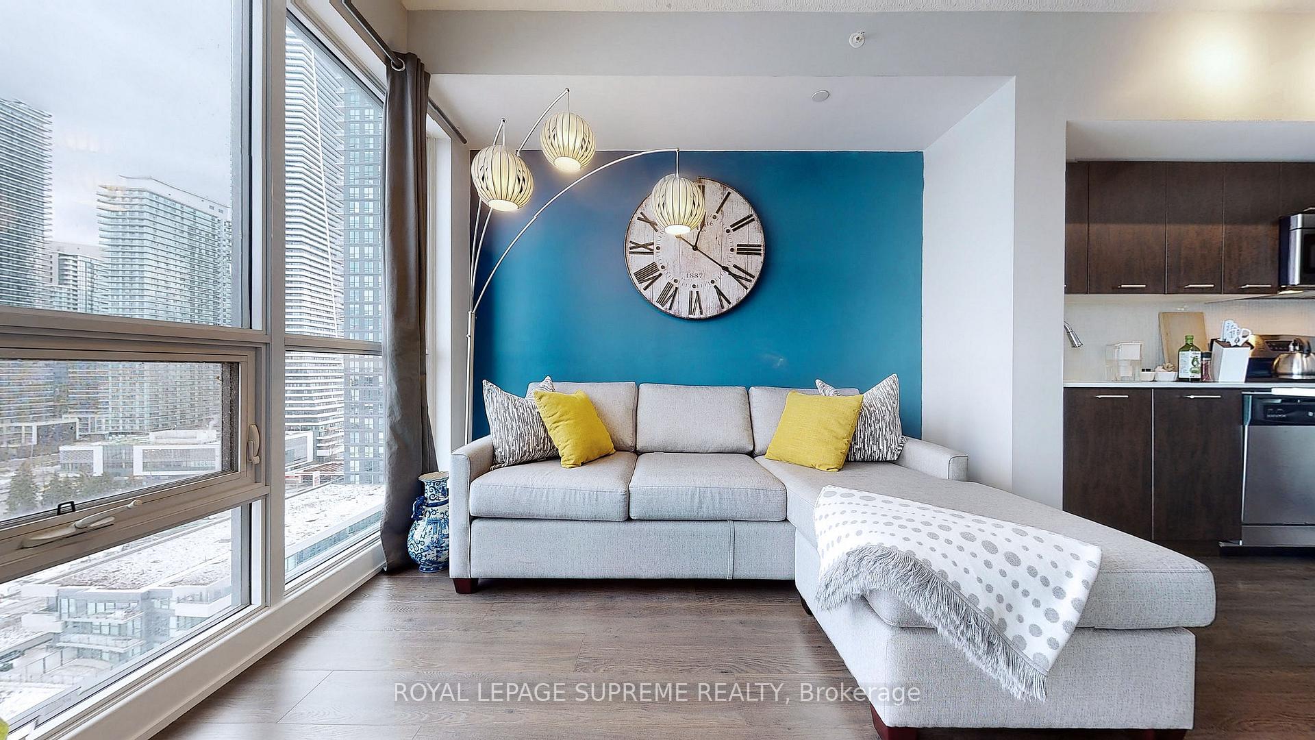 2220 Lakeshore Boulevard 1705