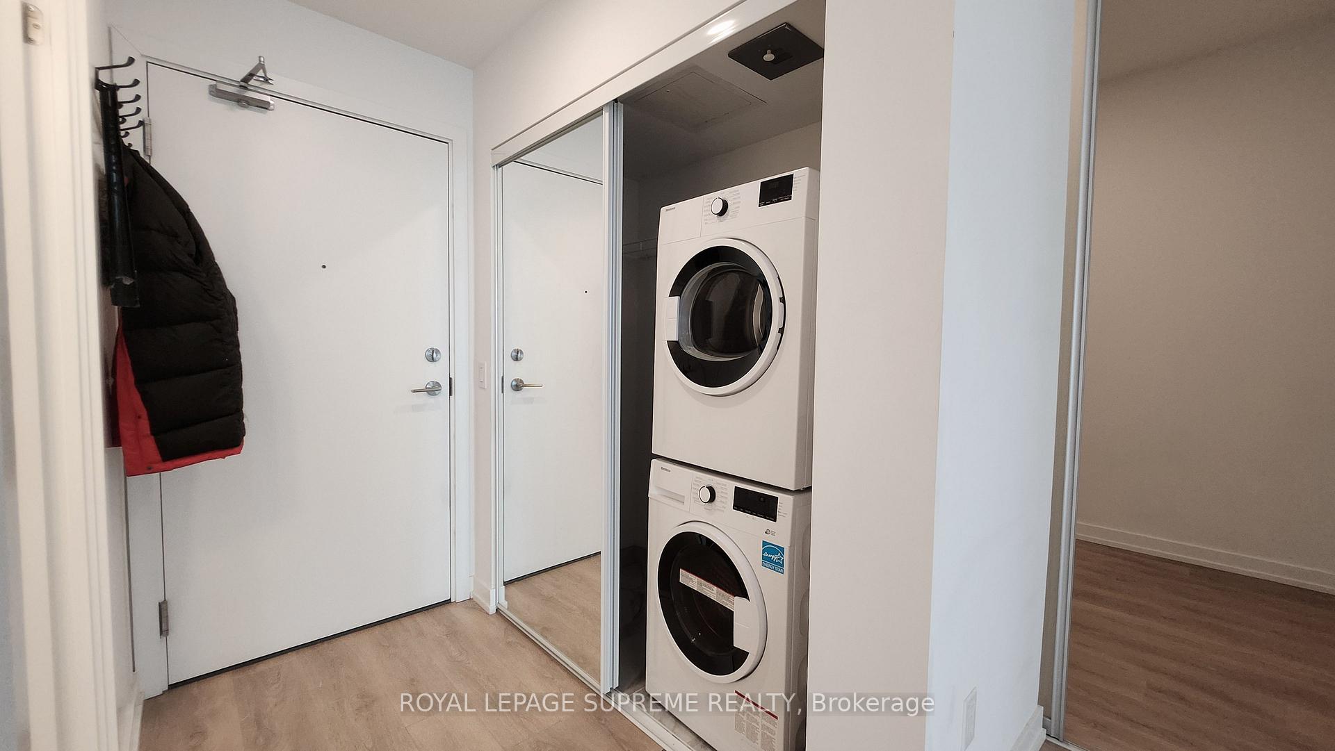 1100 Sheppard Avenue W LPH15