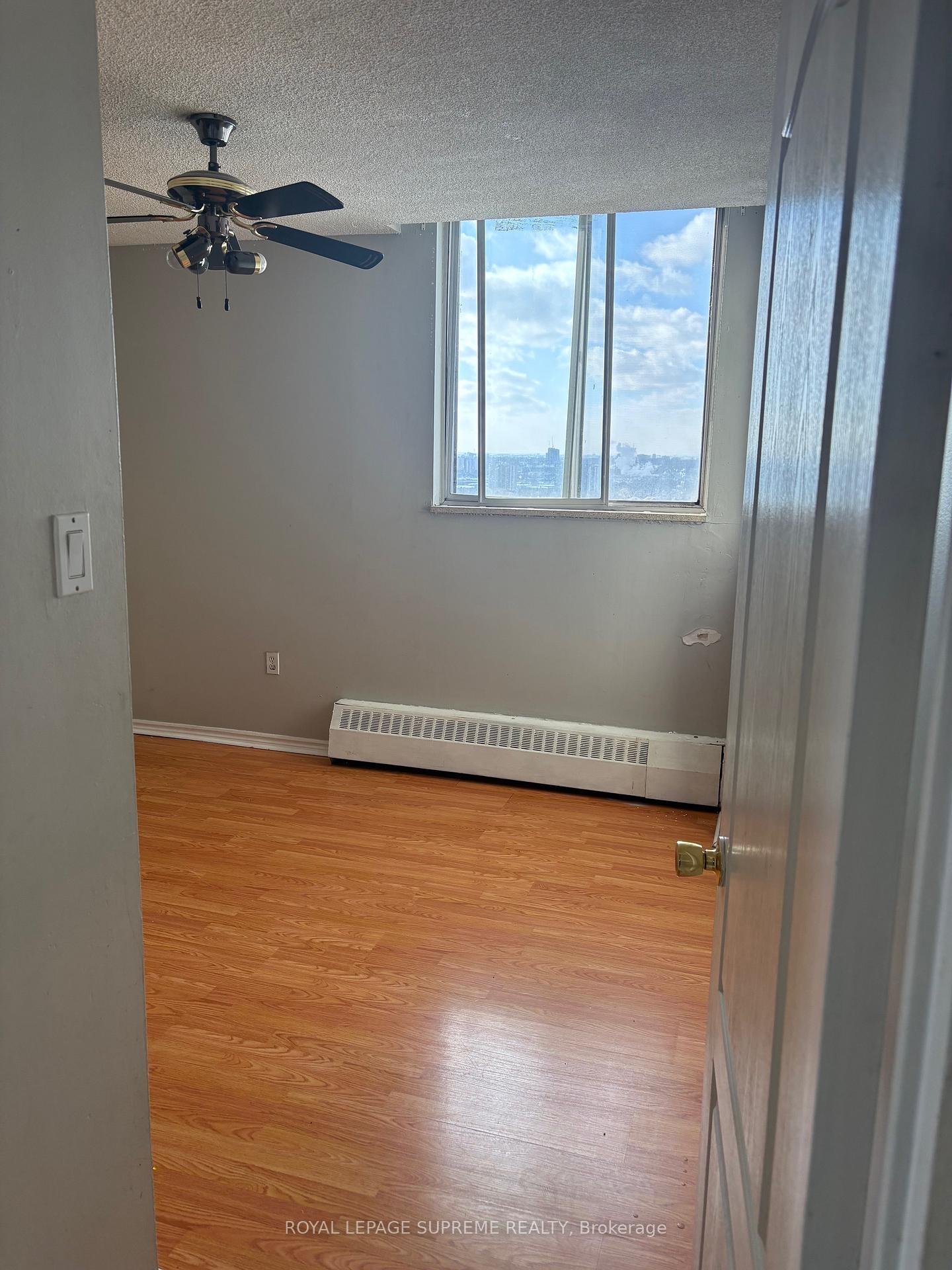 100 Lotherton Pathway 1215