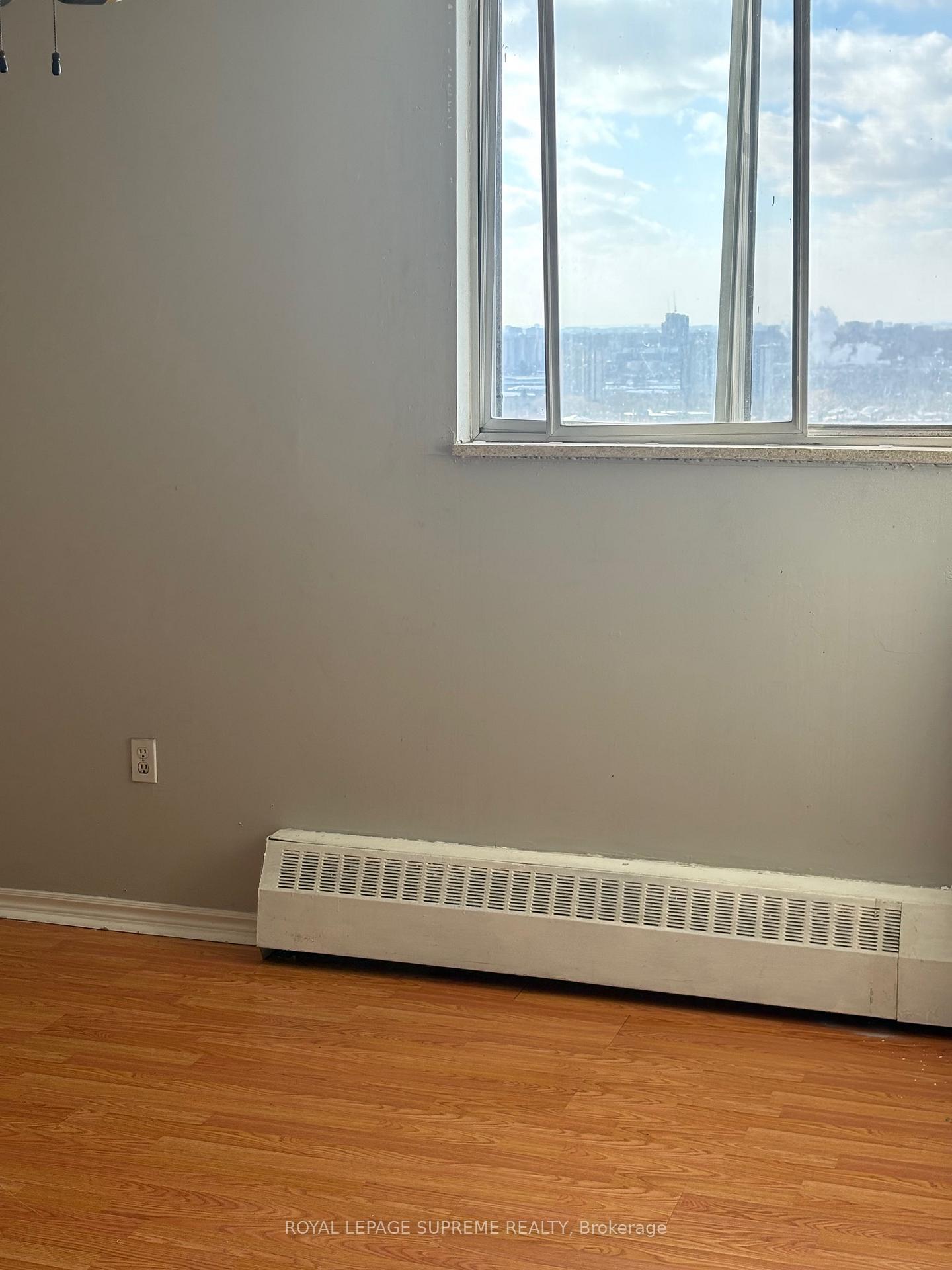 100 Lotherton Pathway 1215