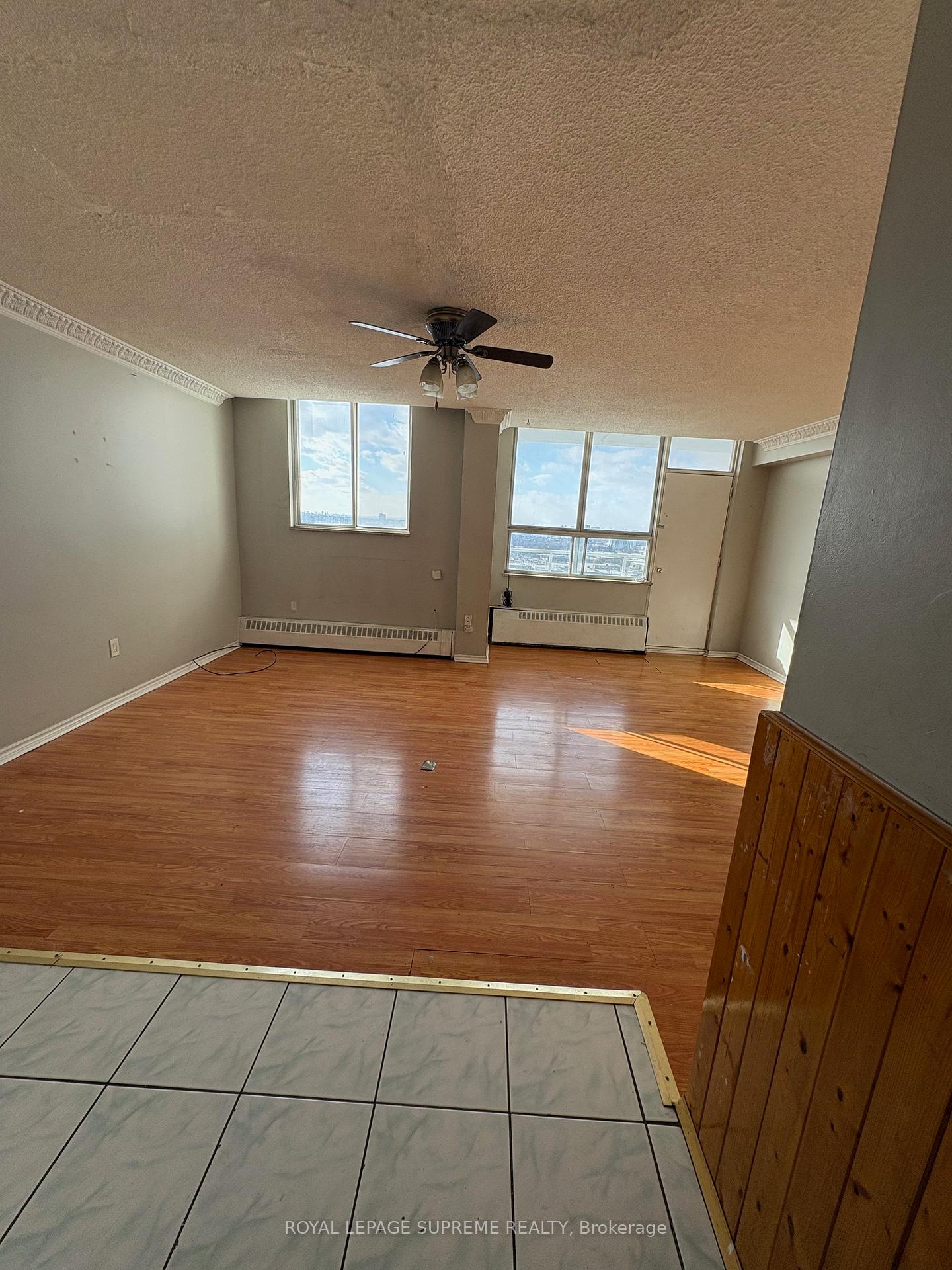 100 Lotherton Pathway 1215