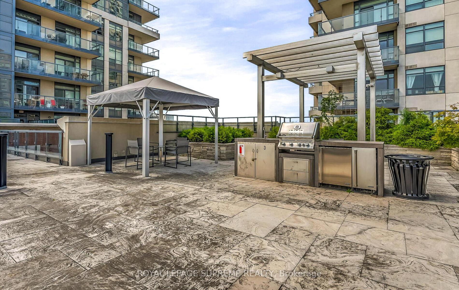 25 Fontenay Court 312