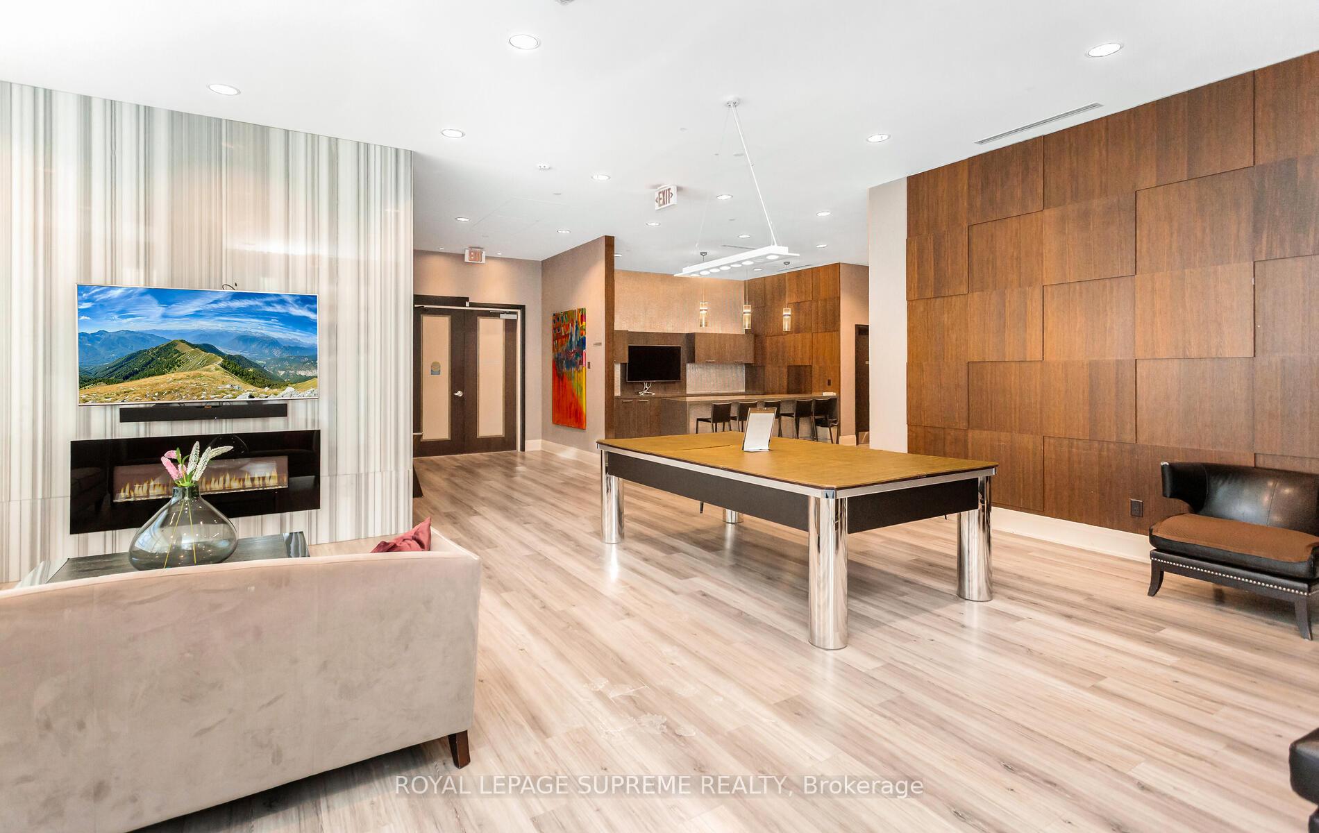 25 Fontenay Court 312