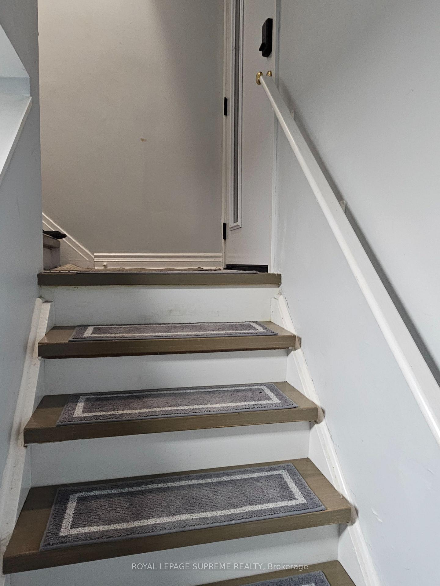 3489 Queenston Drive Basement apartment