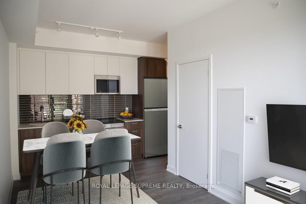 1787 St Clair Avenue W 704