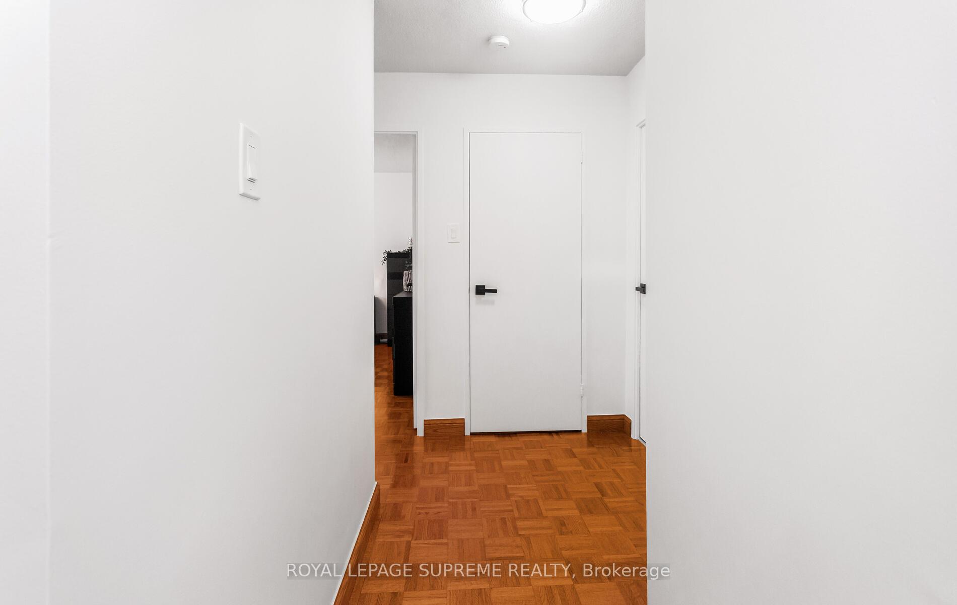 362 The East Mall Street 503