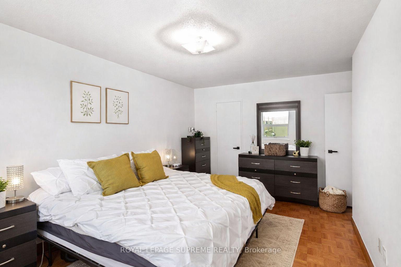 362 The East Mall Street 503