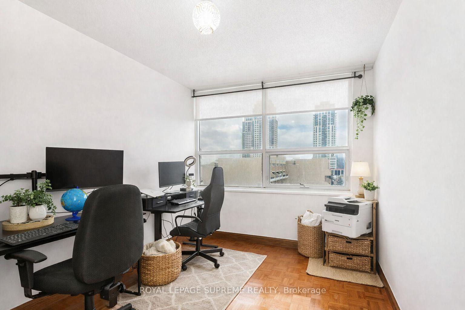 362 The East Mall Street 503