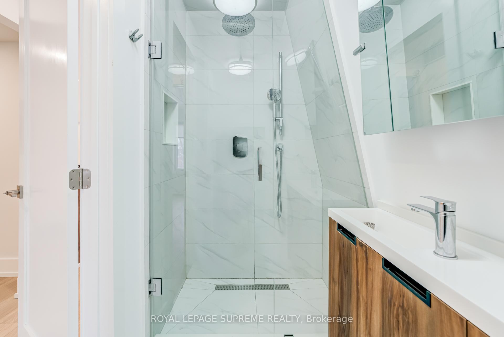 97 Bernice Crescent 3