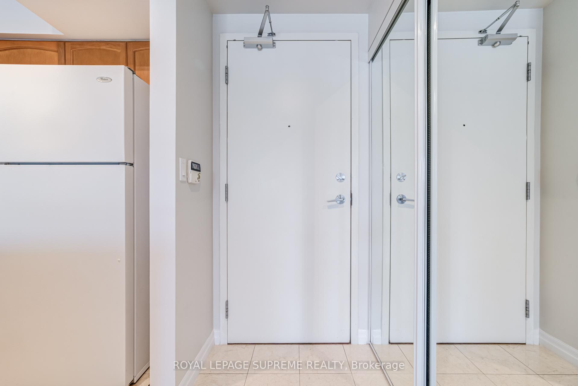 38 Fontenay Court 208