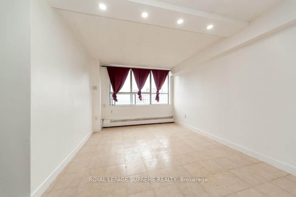 940 Caledonia Road 908