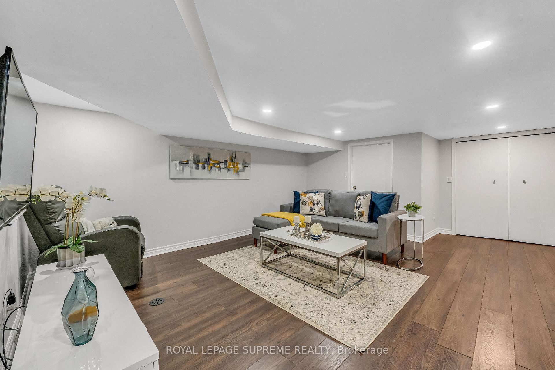 121 Millicent Street