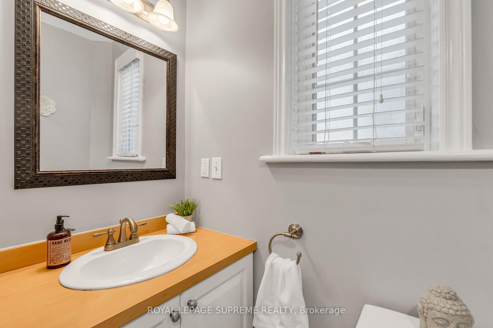 121 Millicent Street