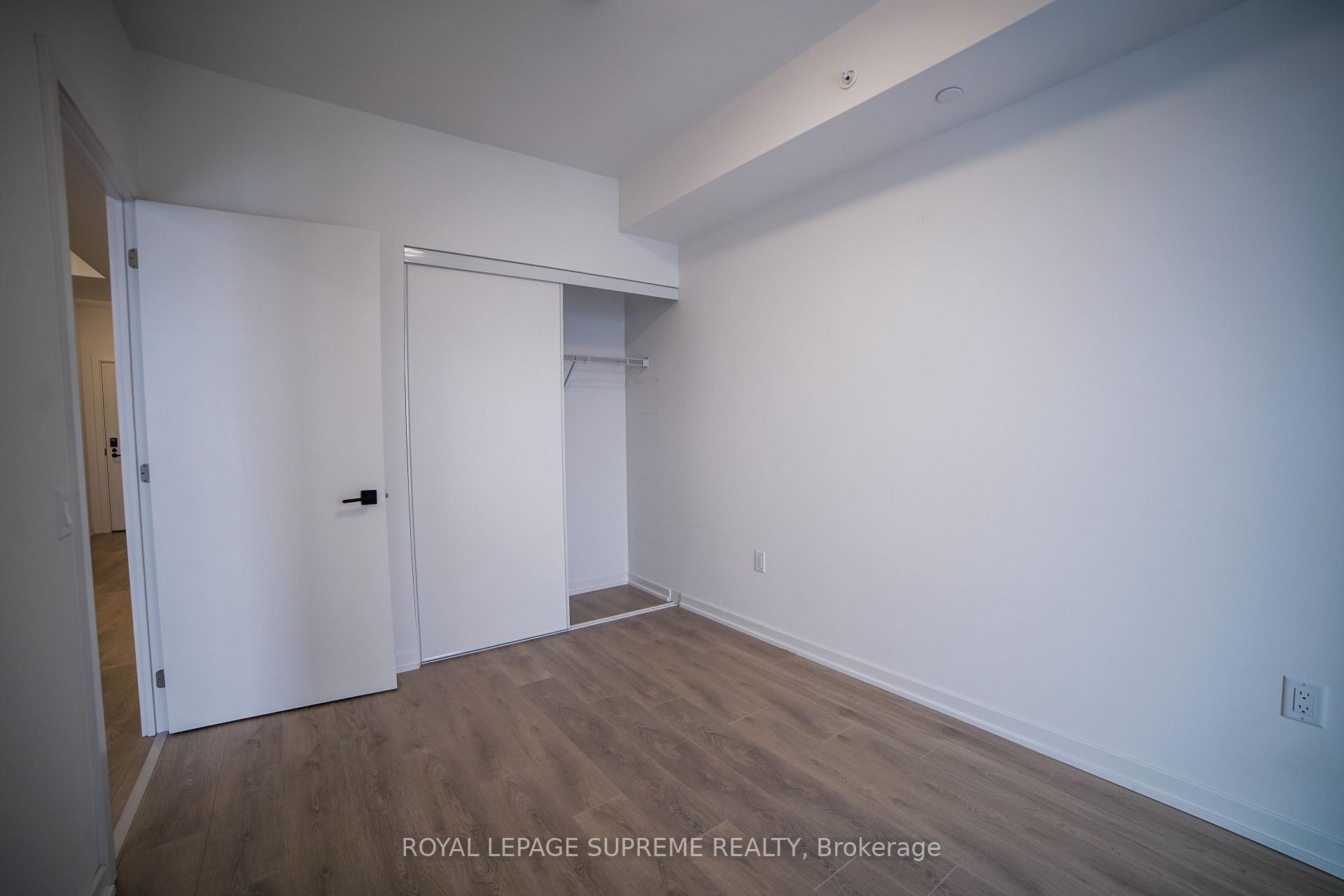 10 Graphophone Grove 1301