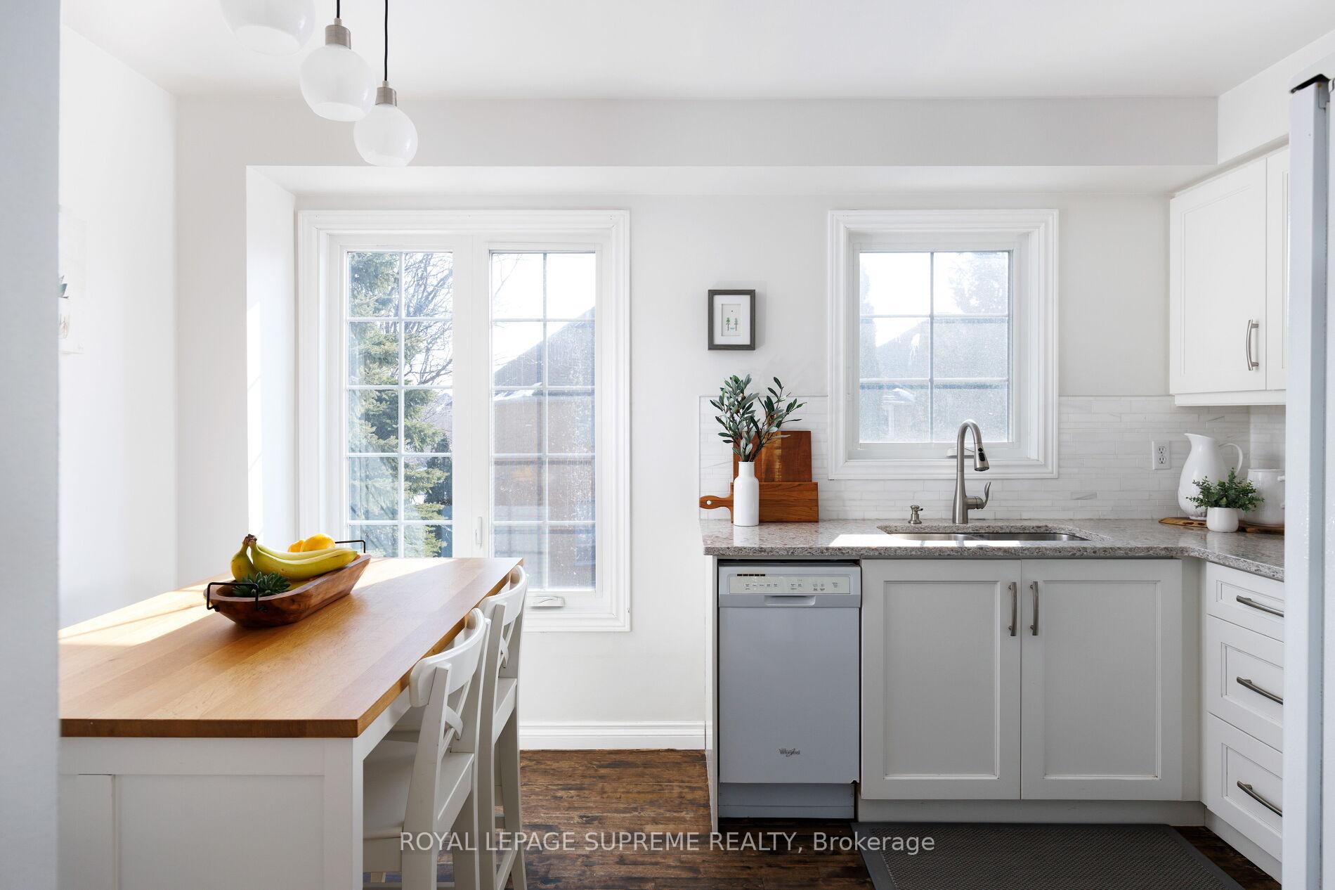 6950 Tenth Line W 23