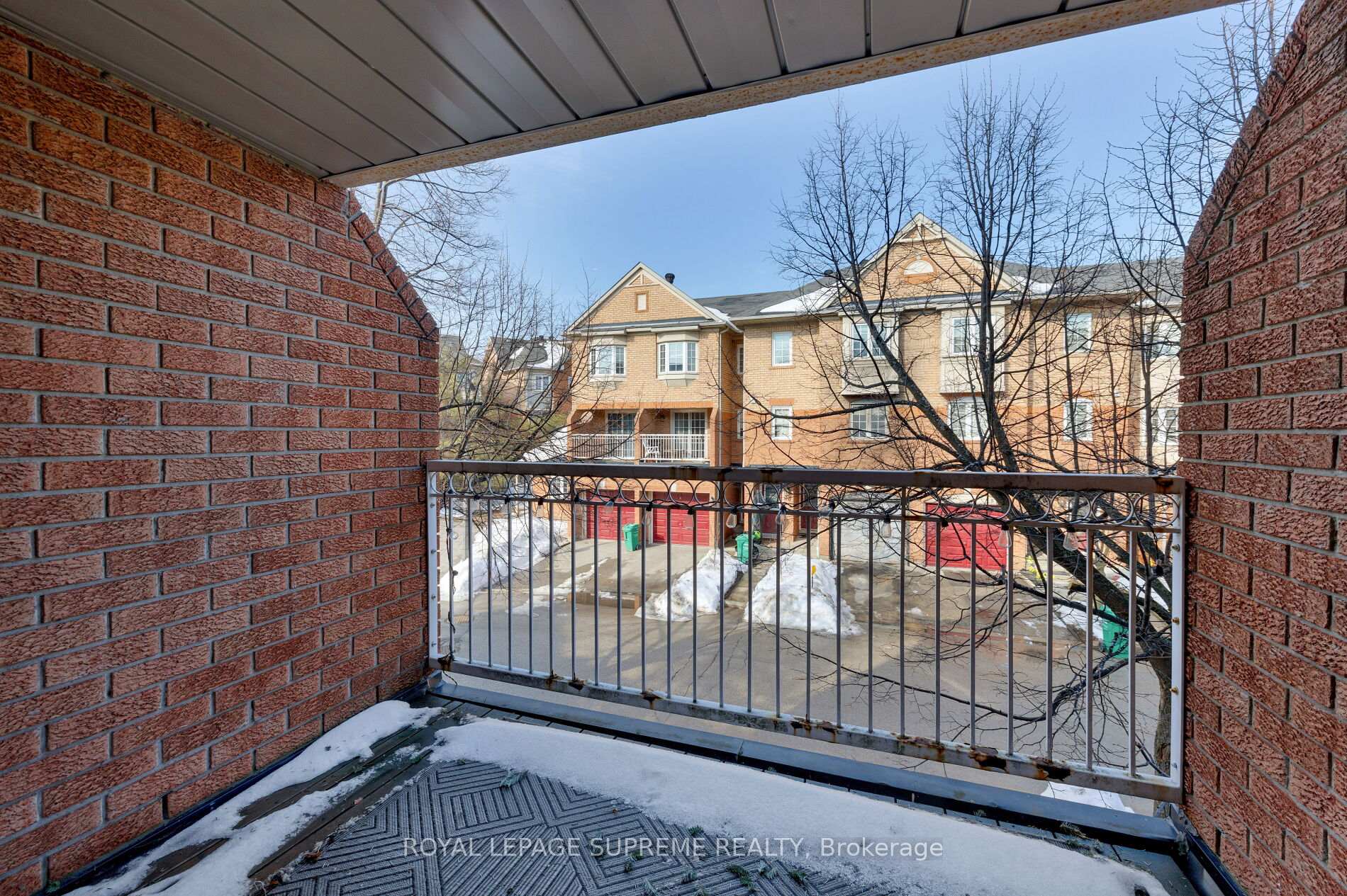 6950 Tenth Line W 23