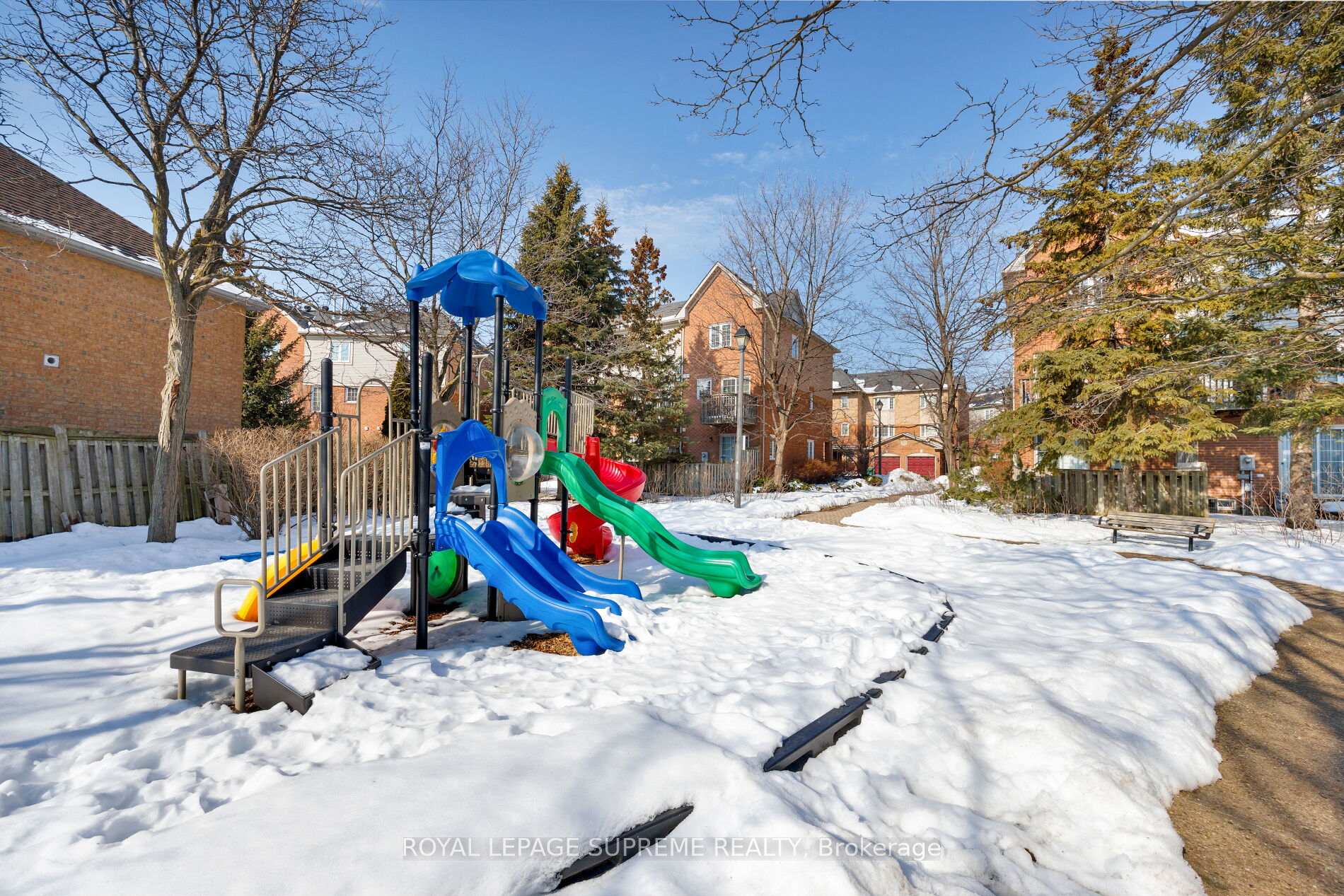 6950 Tenth Line W 23