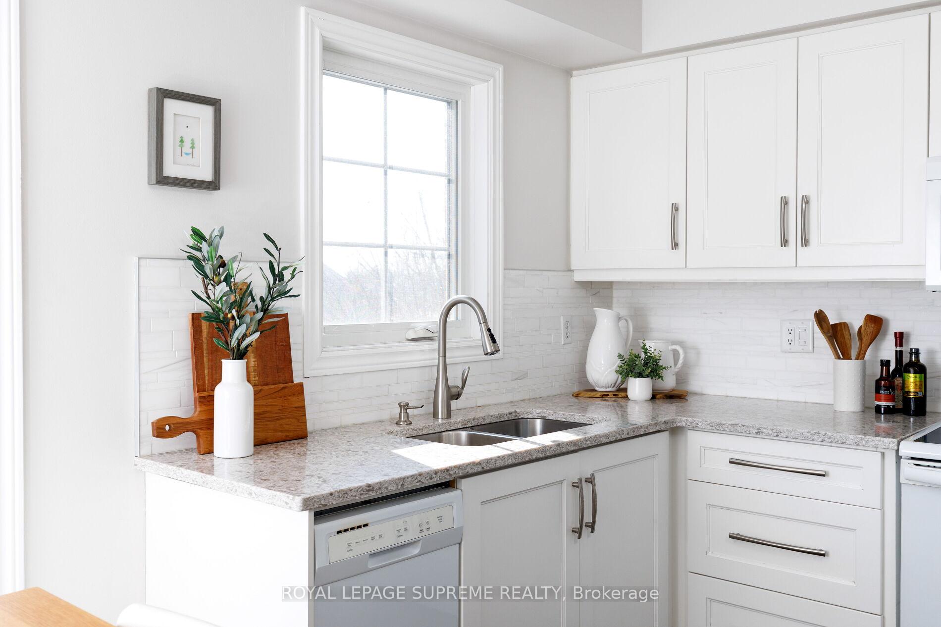 6950 Tenth Line W 23