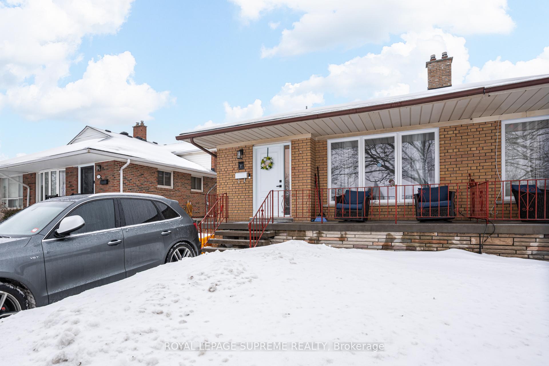 21 Featherwood Place Lower