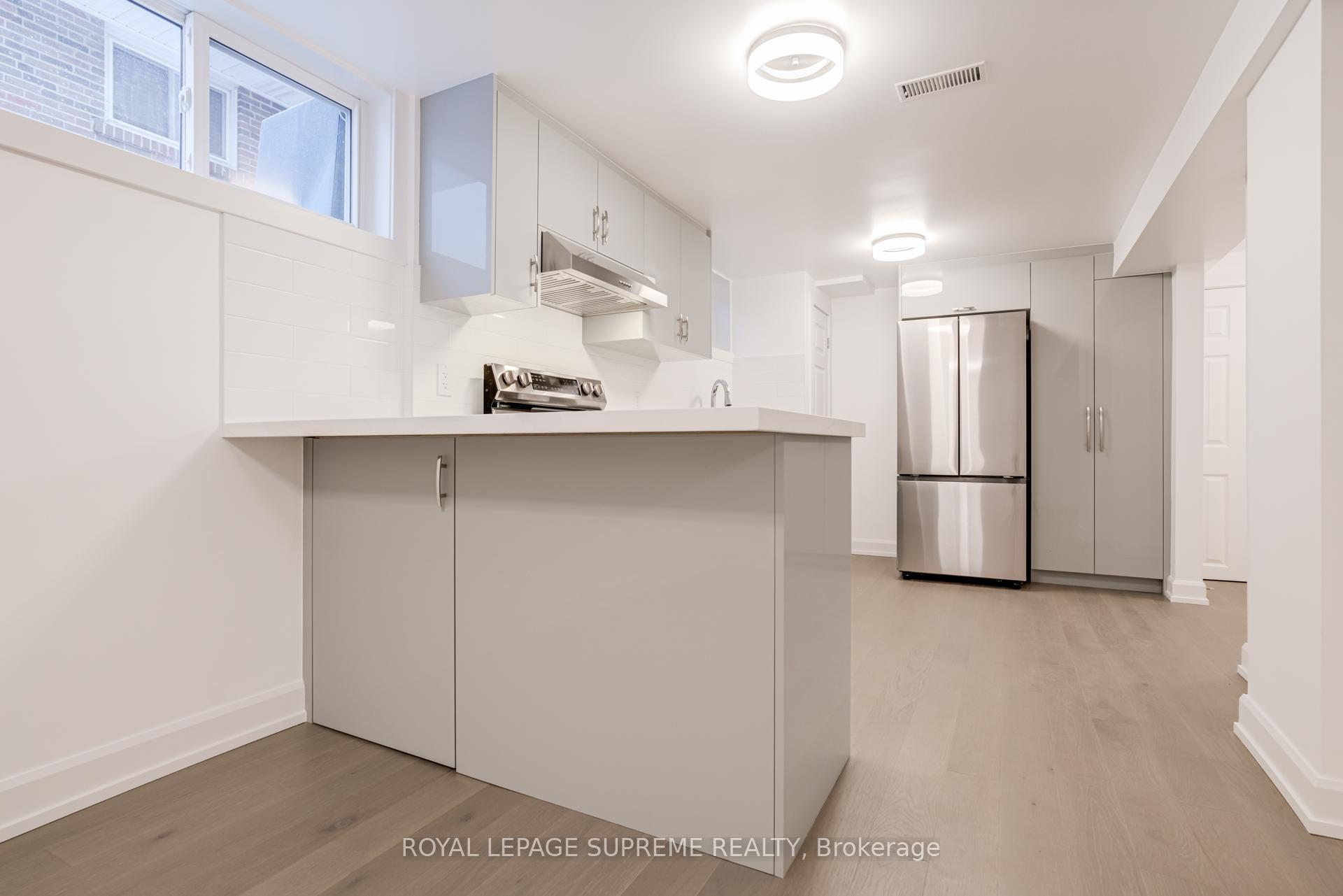 21 Featherwood Place Lower