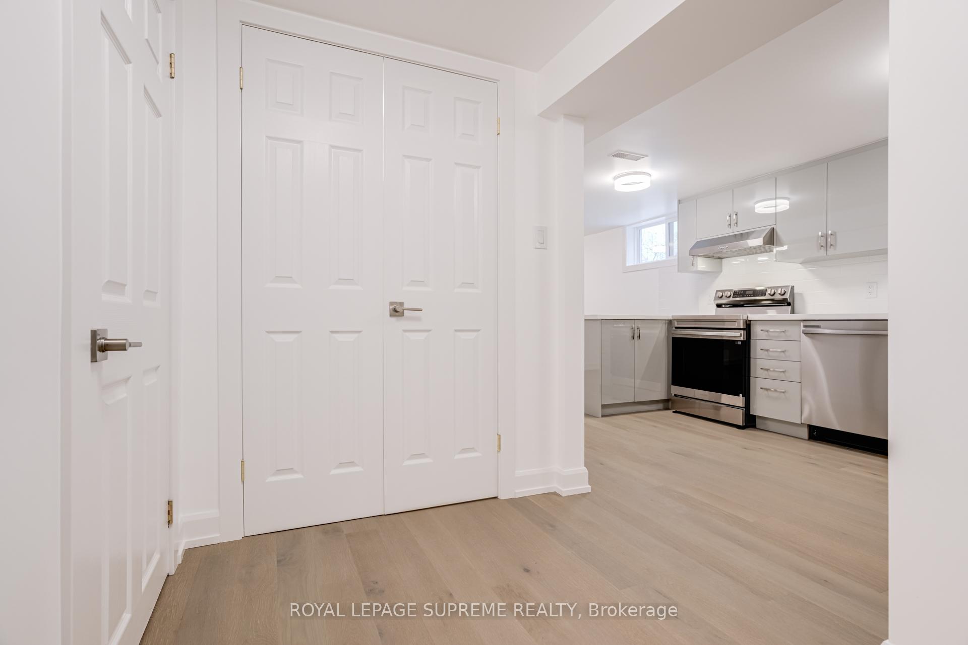 21 Featherwood Place Lower