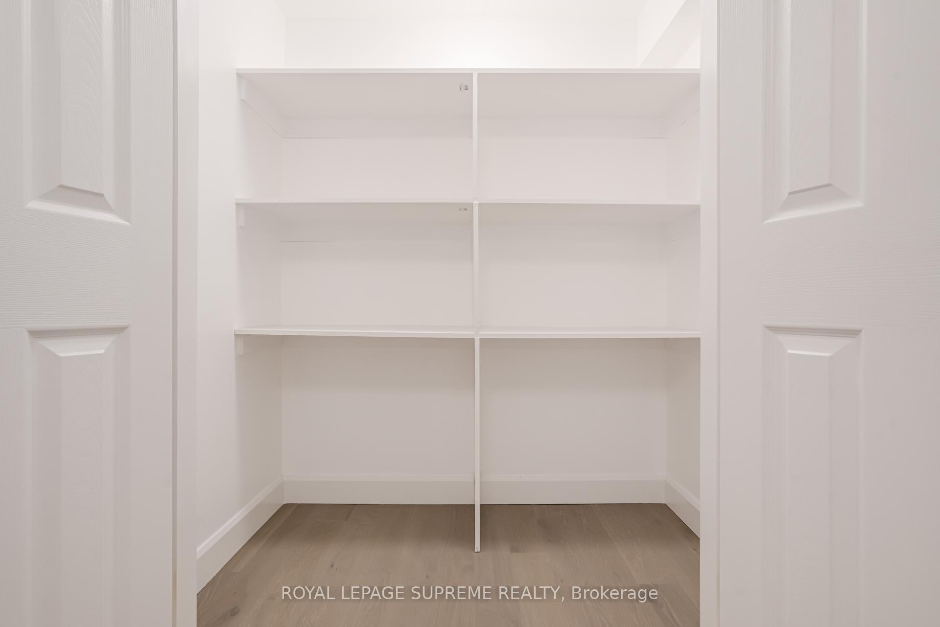 21 Featherwood Place Lower