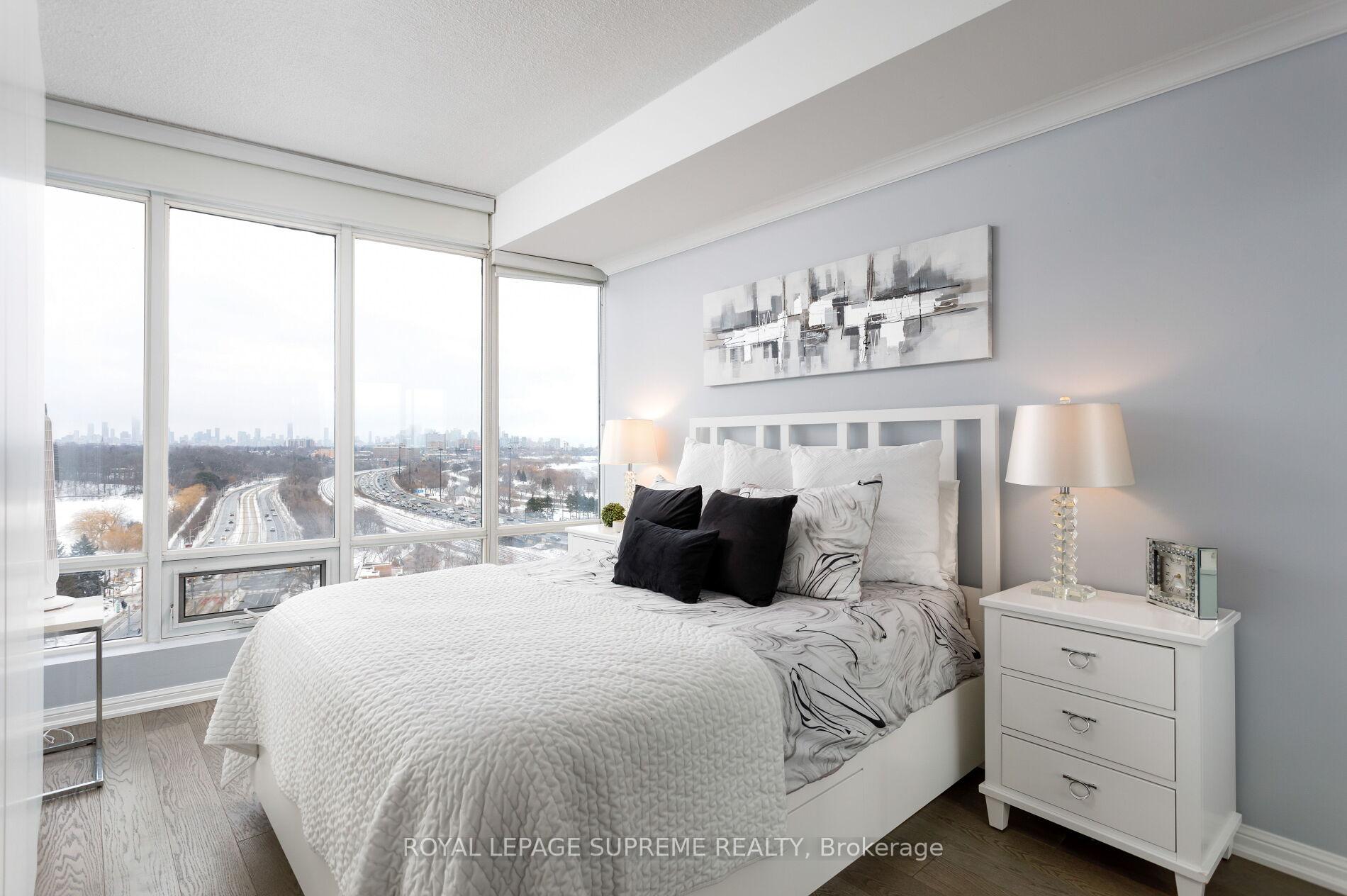 15 Windermere Avenue 1205