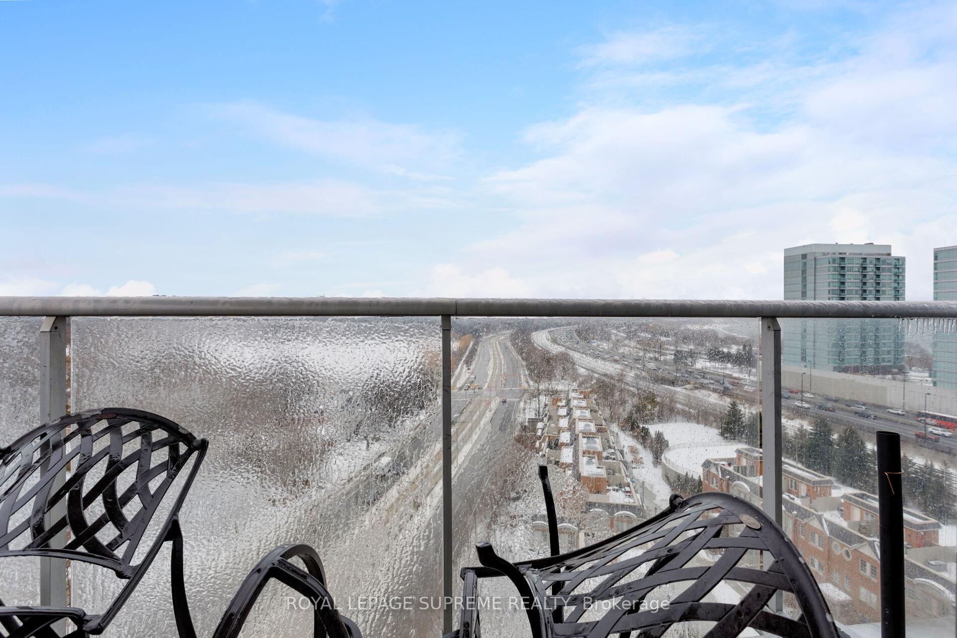 15 Windermere Avenue 1205