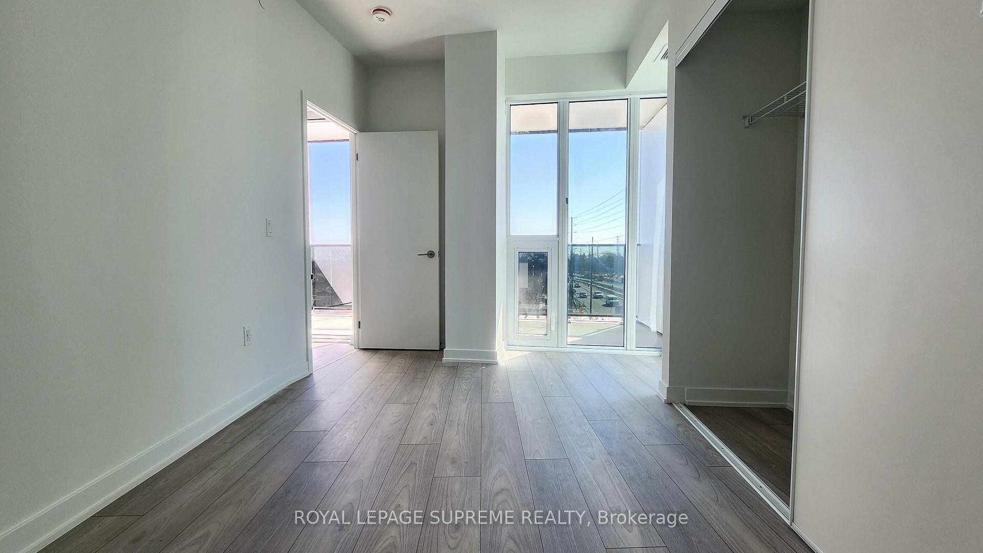 1 Fairview Road E 418