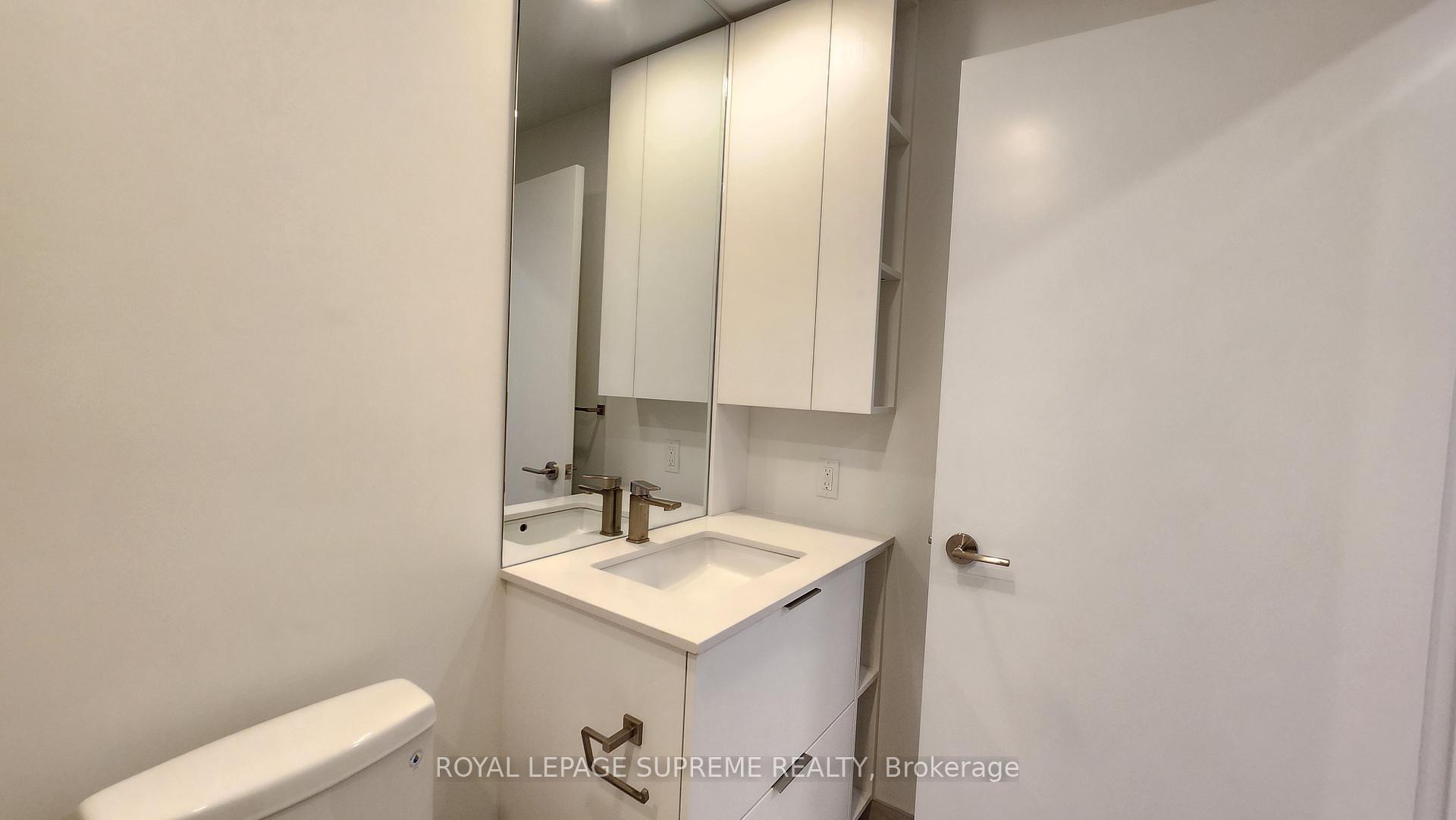 1 Fairview Road E 418