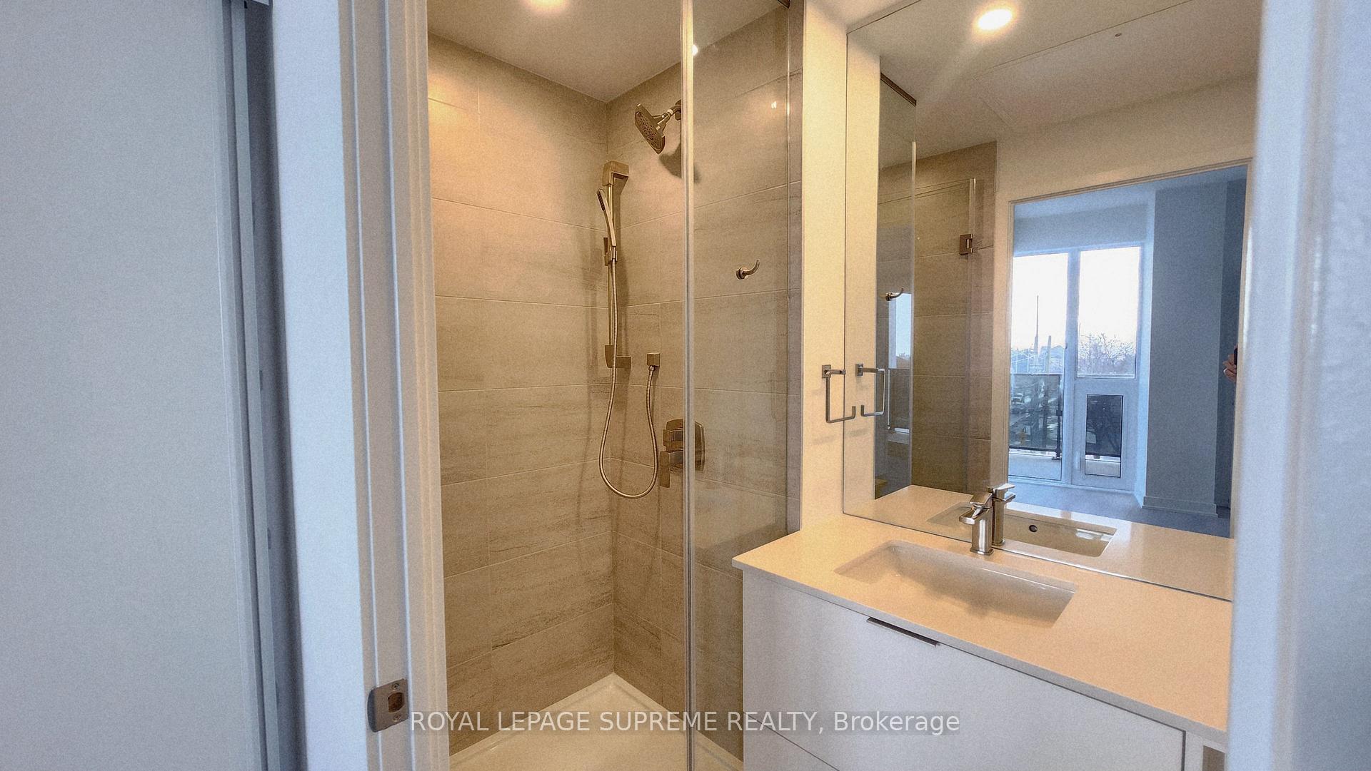 1 Fairview Road E 418