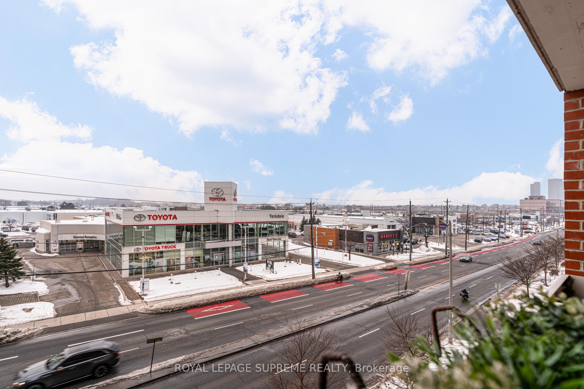 830 W Lawrence Avenue W 307