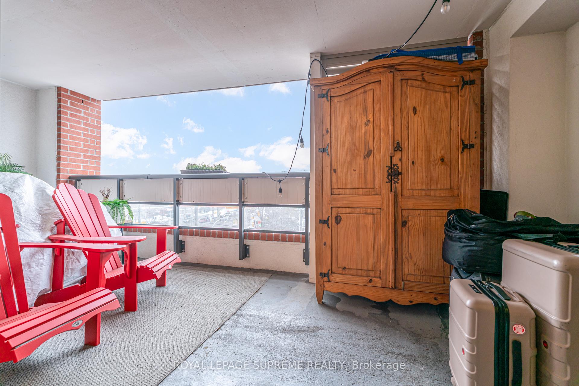 830 W Lawrence Avenue W 307