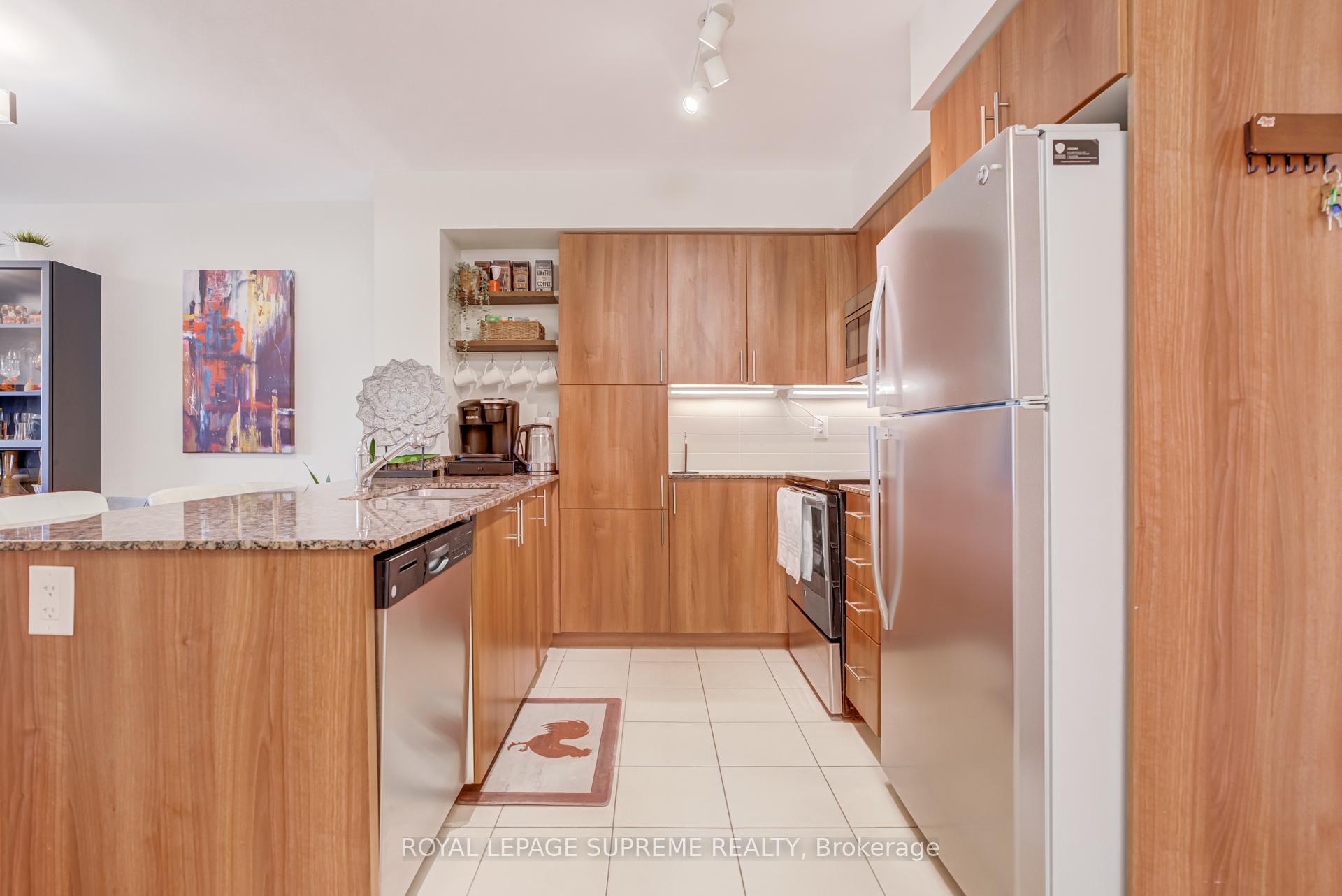 830 W Lawrence Avenue W 307