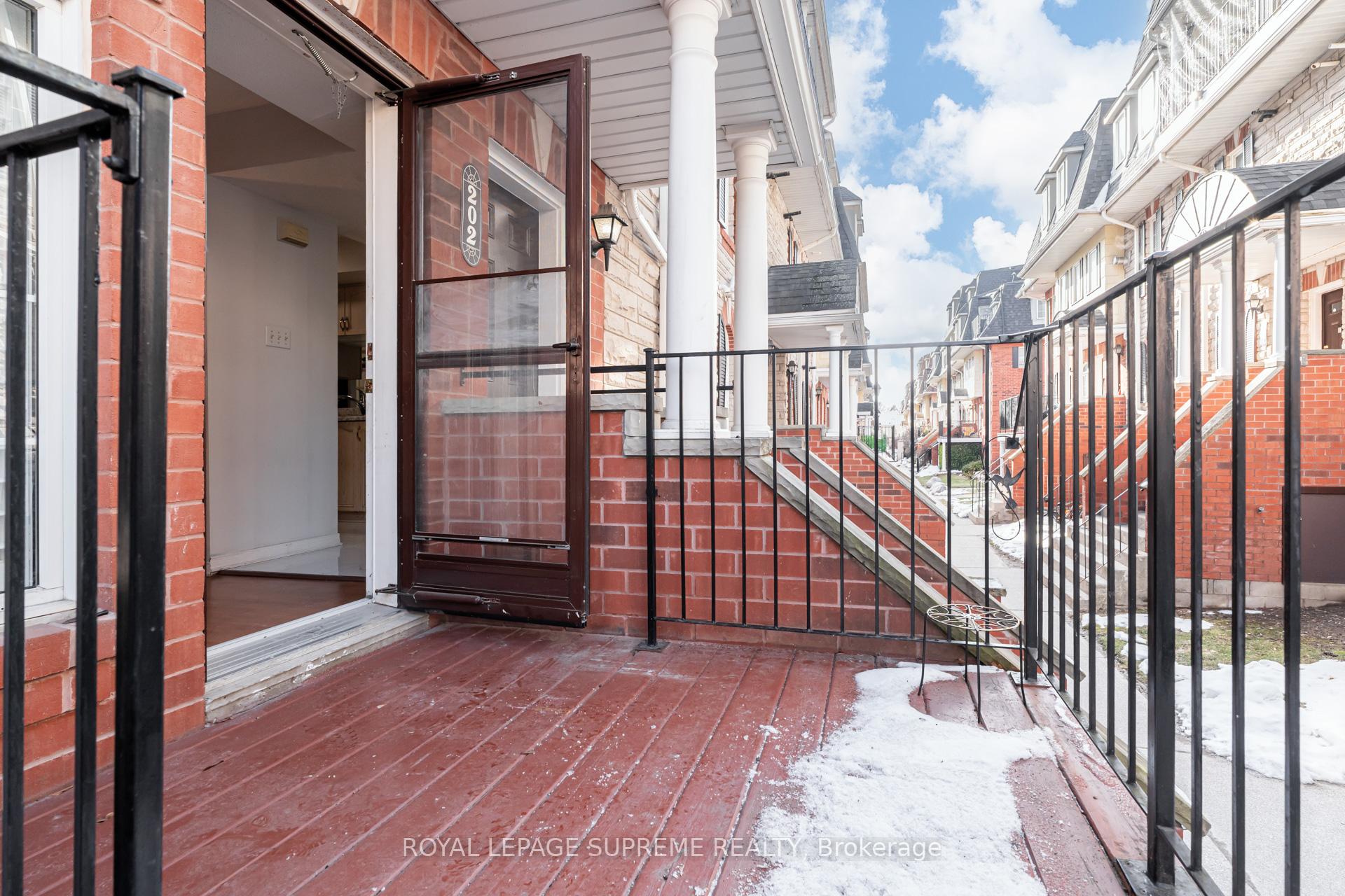 62 Sidney Belsey Crescent 202