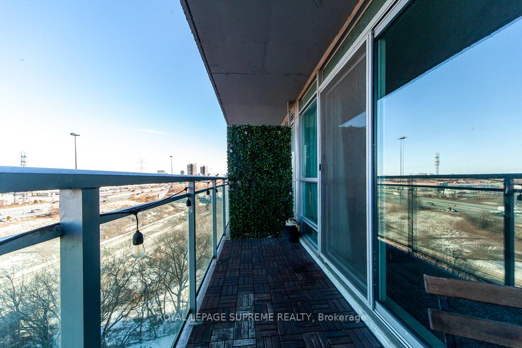 185 Legion Road N 803