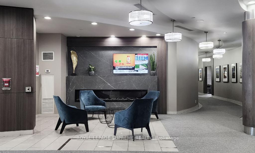 185 Legion Road N 803