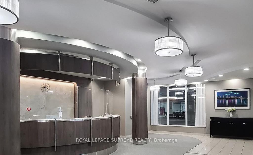 185 Legion Road N 803