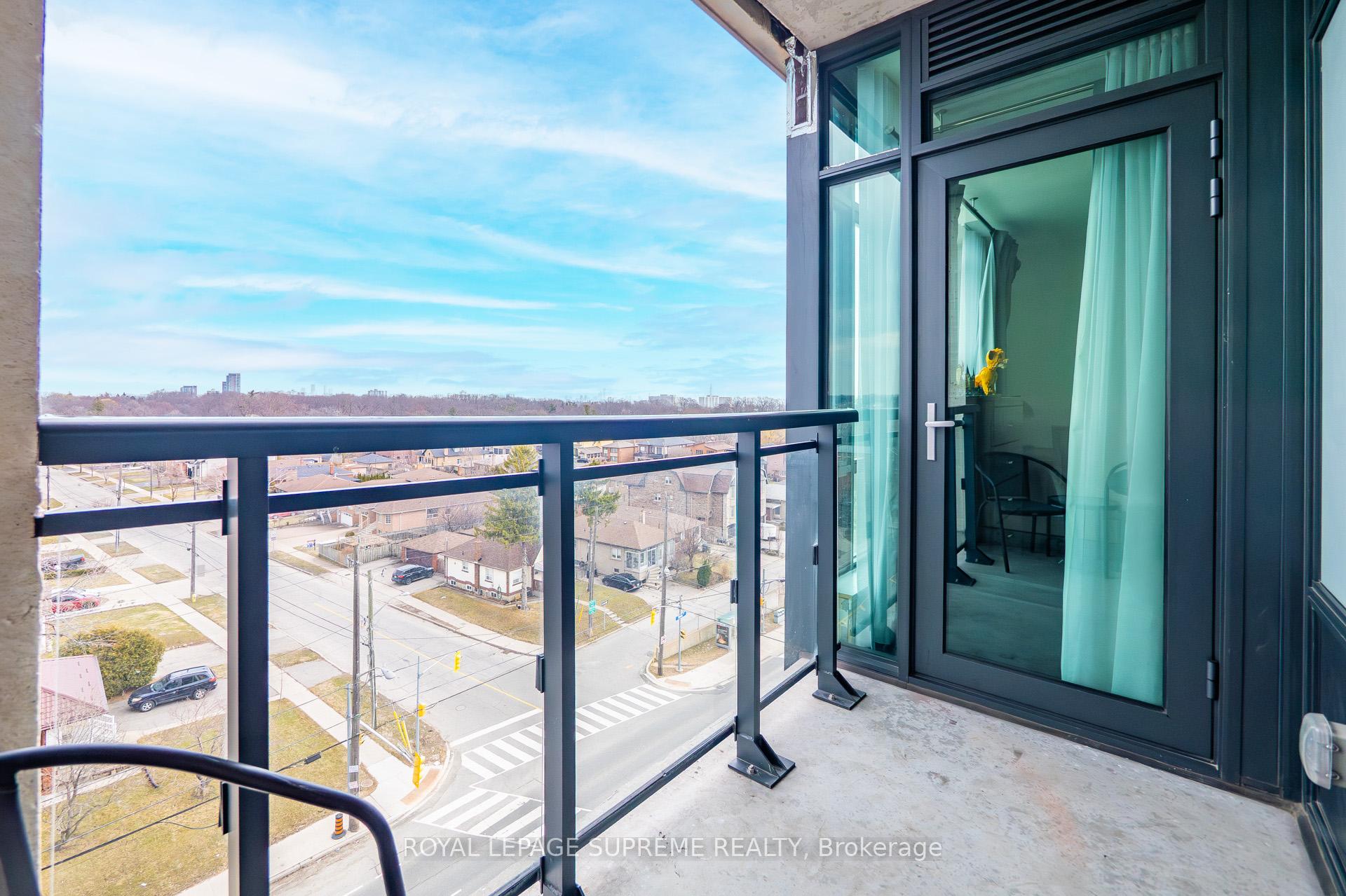 2522 Keele Street 714