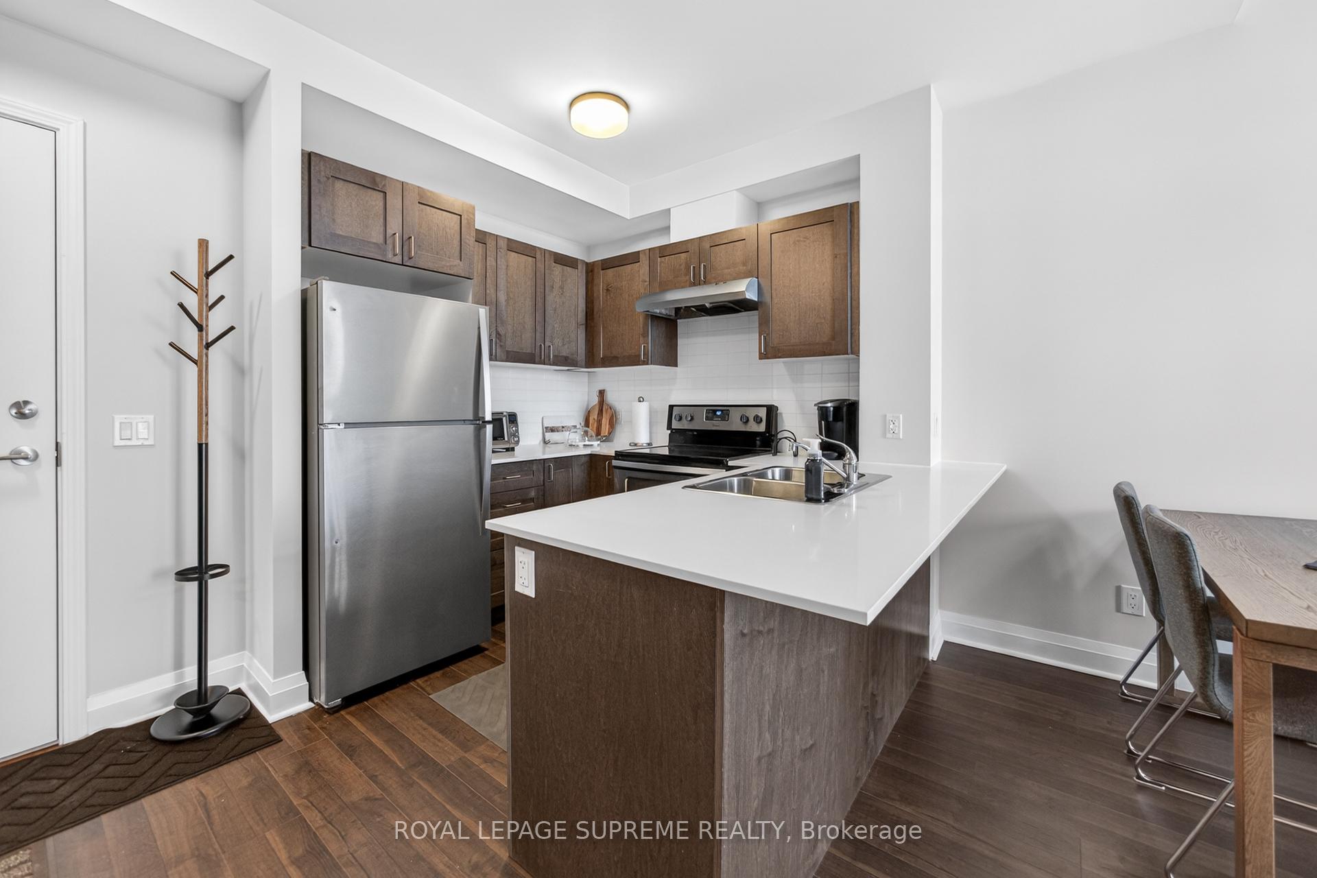 2522 Keele Street 714