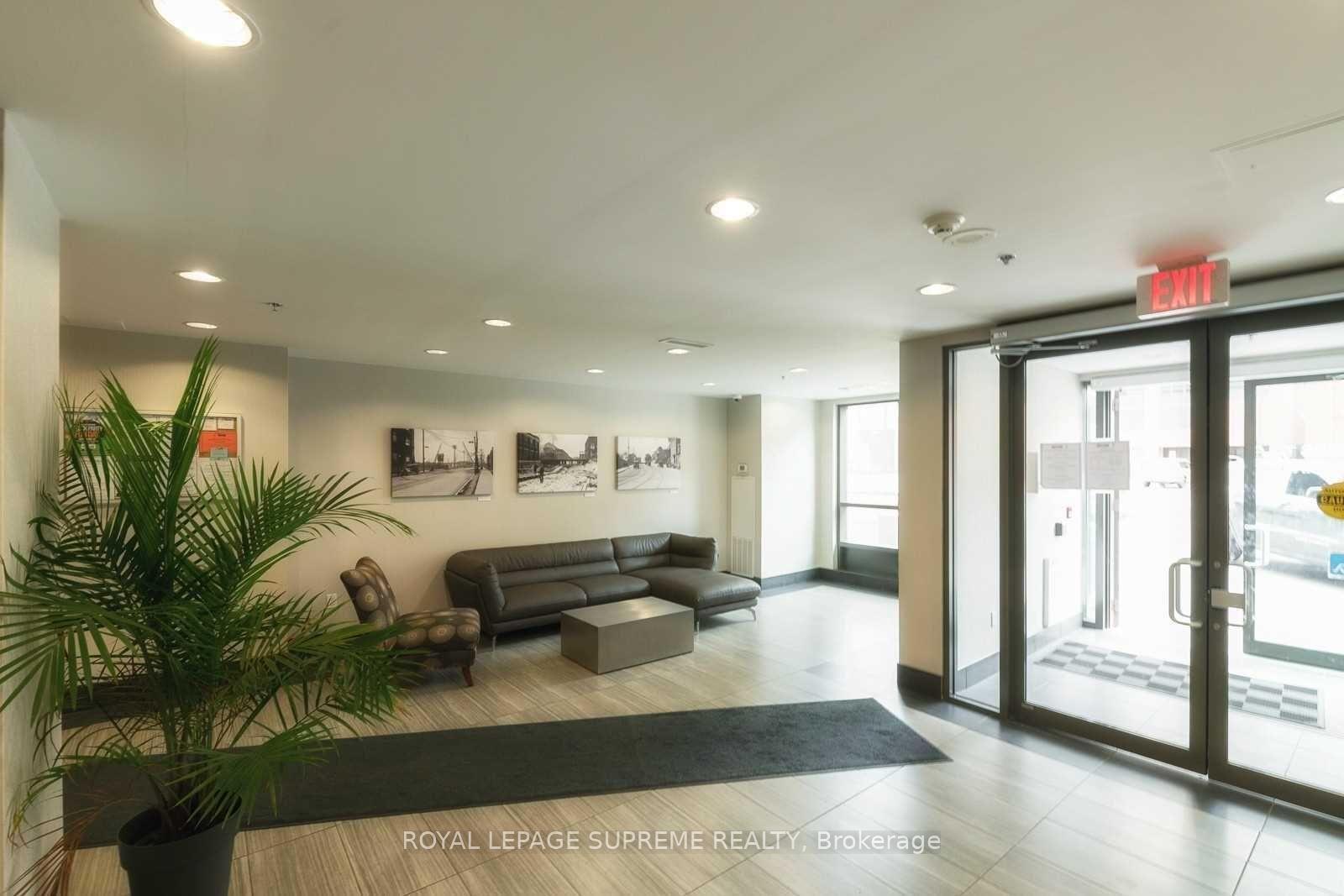 1420 Dupont Street 2102