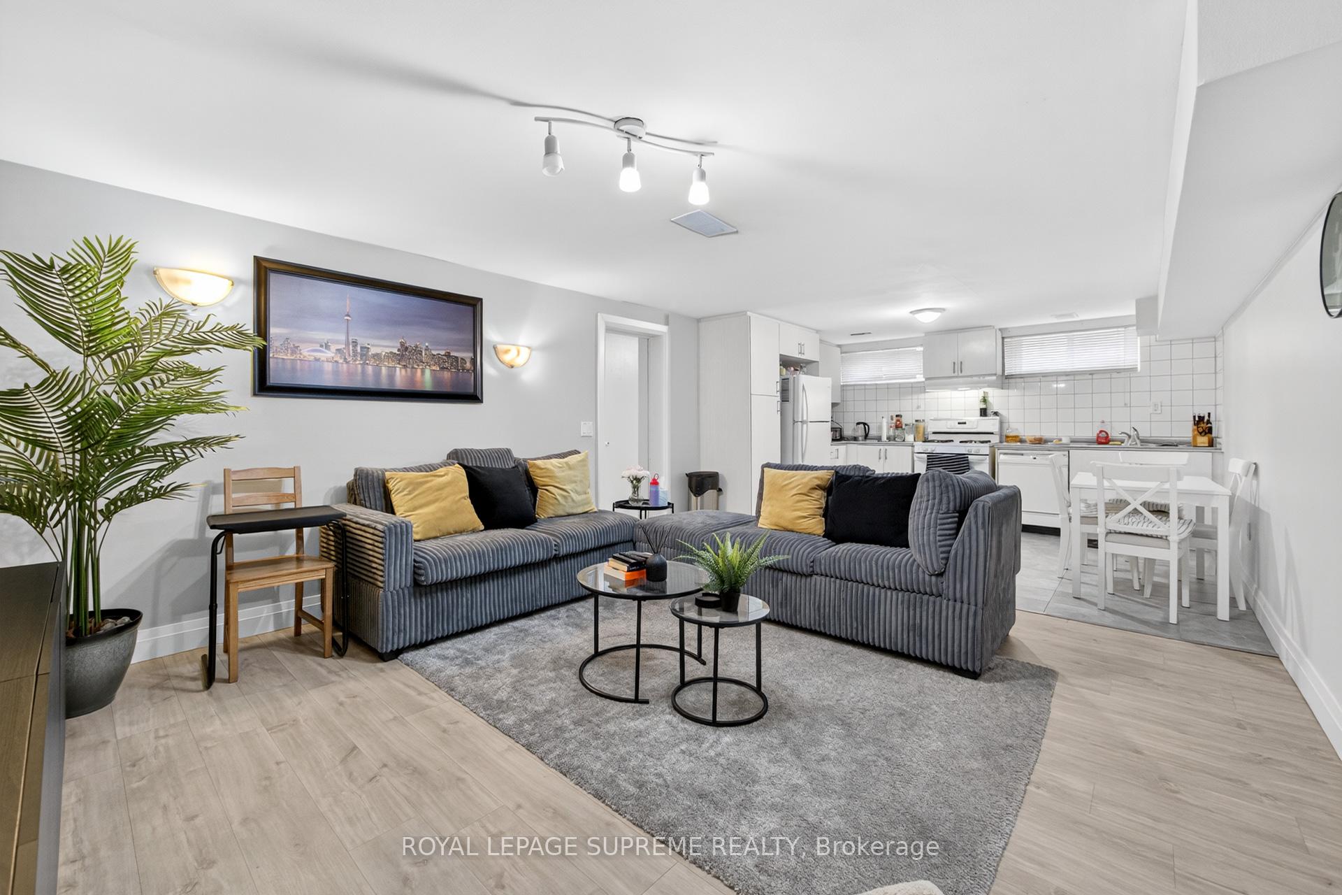 50 Wheelwright Crescent