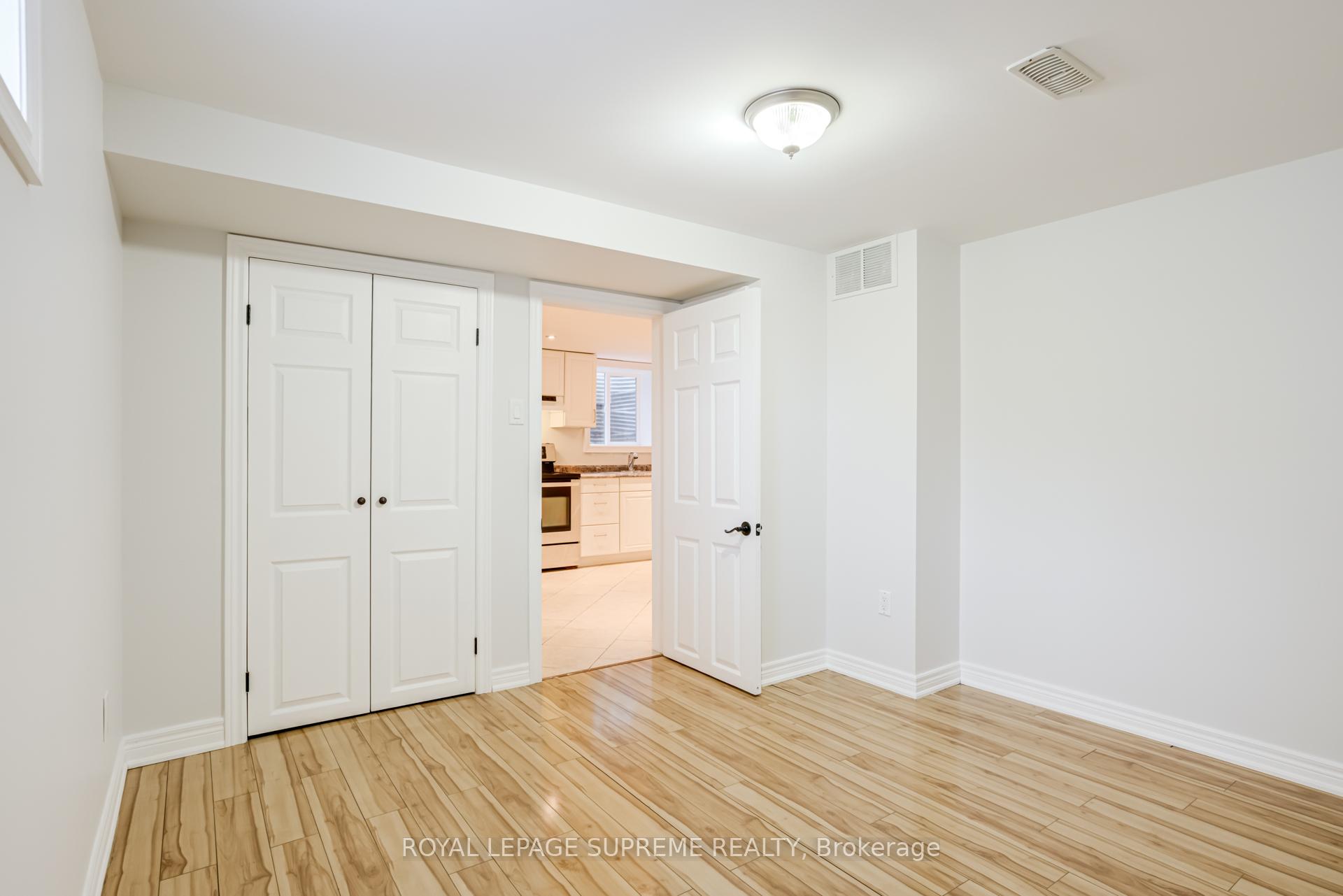 18 Fairweather Road