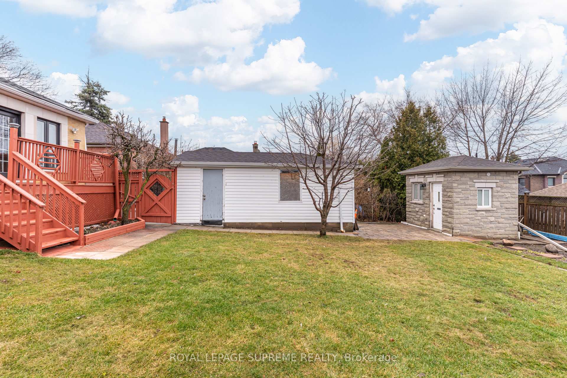 18 Fairweather Road