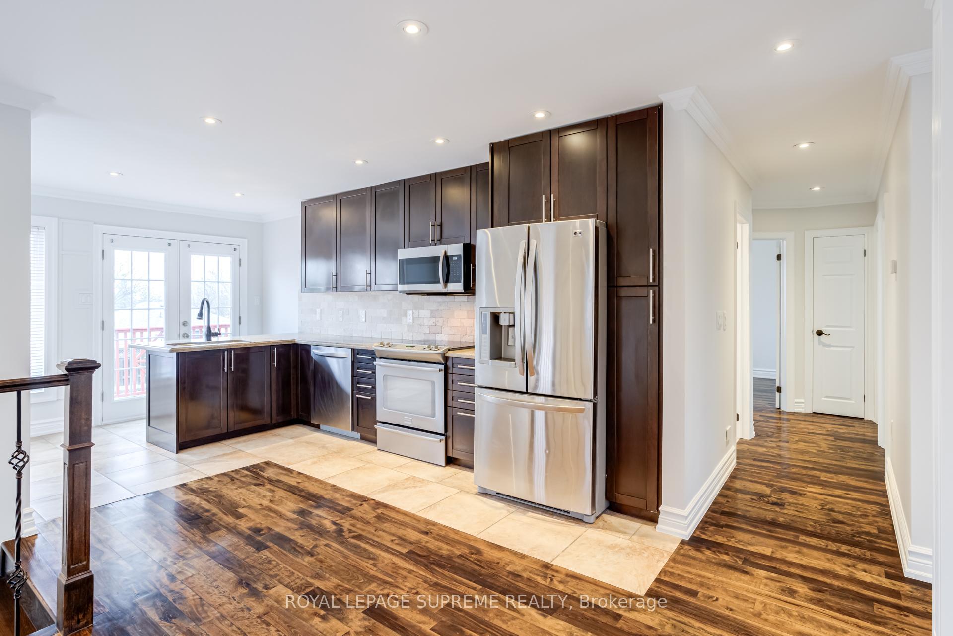 18 Fairweather Road